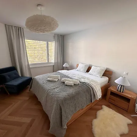 Modern, Comfortable & Place In * Davos